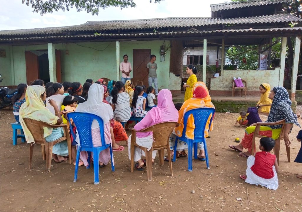 RGVN facilitated an exhibition on crafts